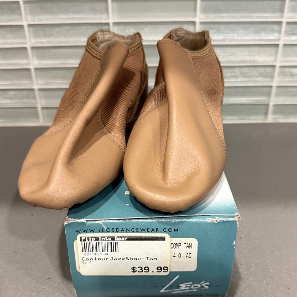Leo's Tan Jazz Shoes